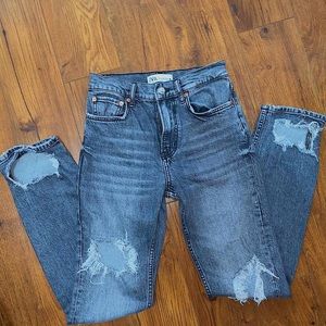 🖤zara. super distressed washed black straight leg jeans🖤